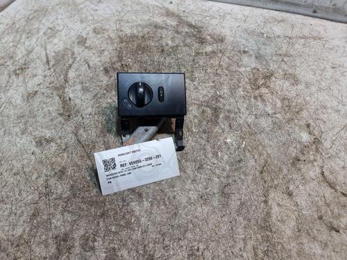 Mercedes Vito Headlight Control Switch 2.2L Diesel 2010 MK2 W639